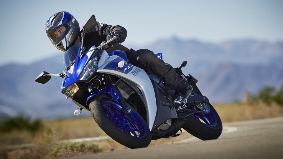 Yamaha YZF-R3 2015